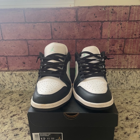 Jordan 1 Lows, size 12 - Picture 2 of 4
